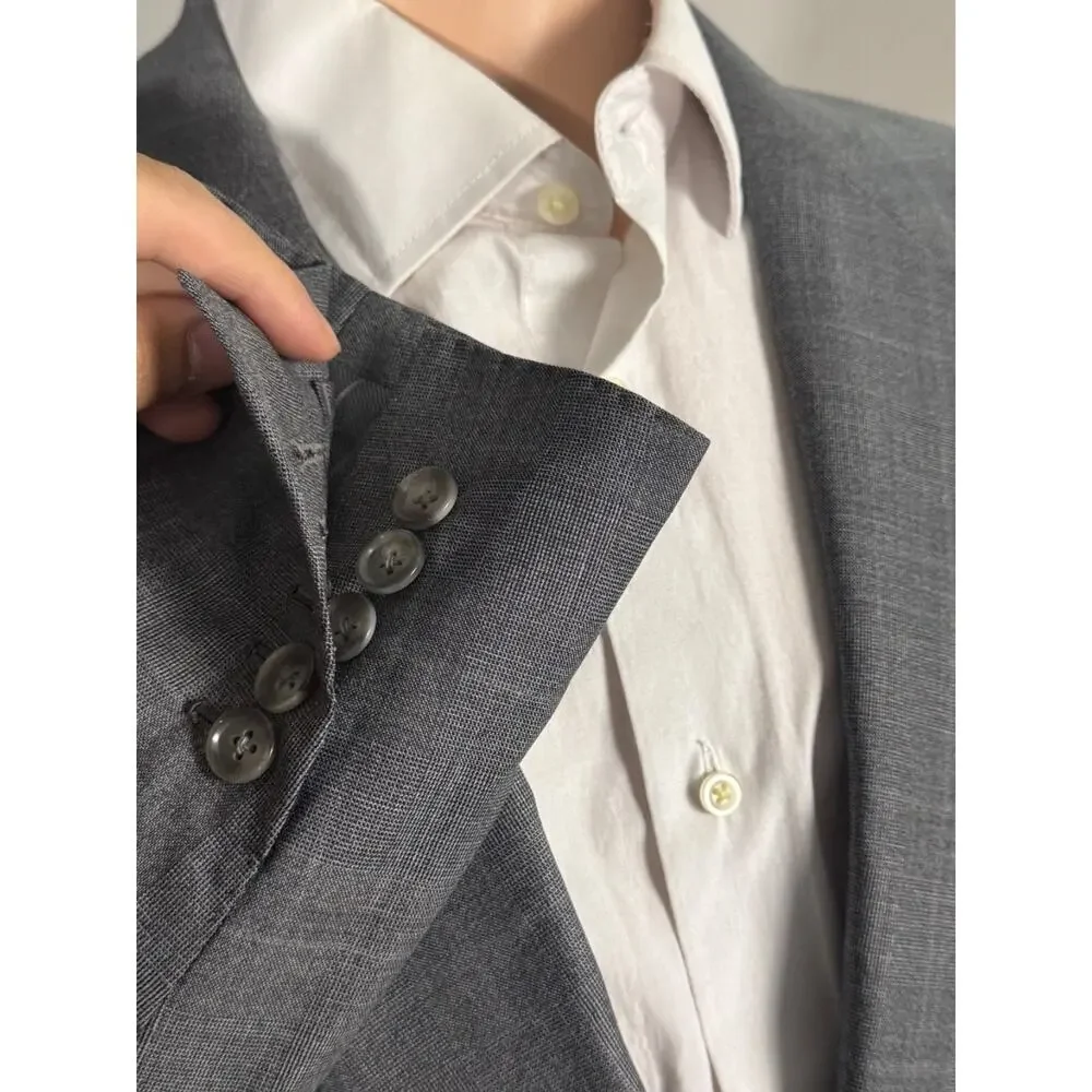 Tom Ford Gray Peak Lapel 2pc Suit 50EU 40R US men's 35x29 inseam Wool  Italy